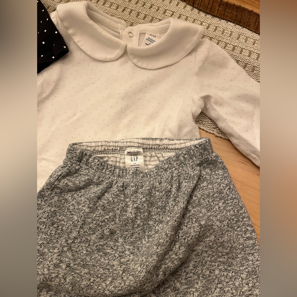 GAP Baby Bundle - Picture 2 of 3